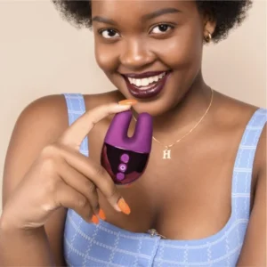 le wand | chrome double vibe clit & nipple vibrator - dark cherry