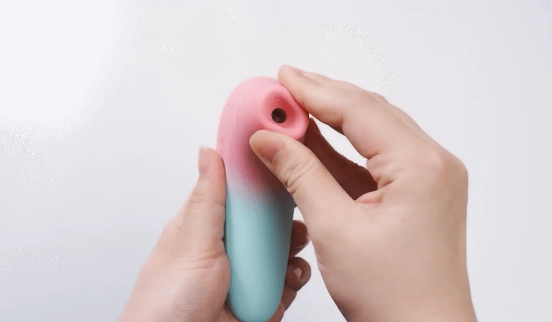 Lovense Tenera 2 App-Controlled Clit Sucker -Soft & Smooth Touch